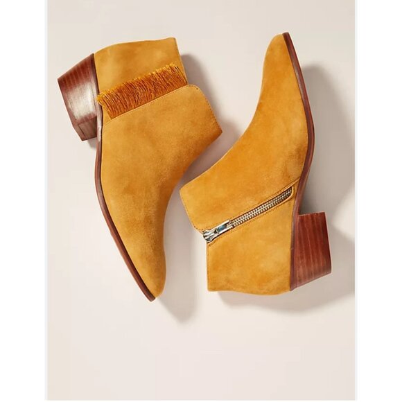 Anthropologie Fringed Booties Suede Ankle Boots Tassel Western Coastal Cowgirl 8 - Picture 1 of 12